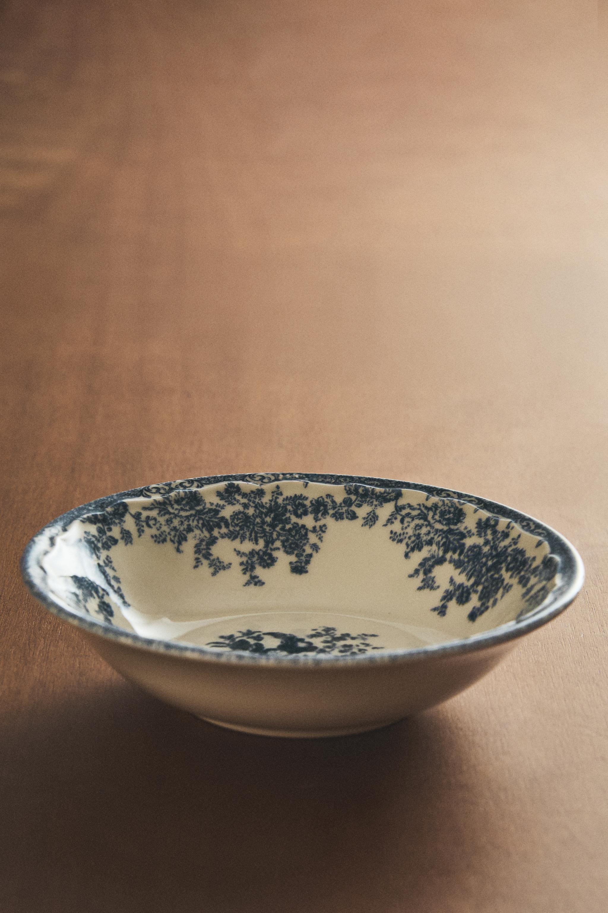FLORAL EARTHENWARE BOWL
