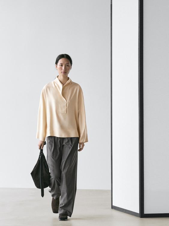 Flowing blouse with bib detail