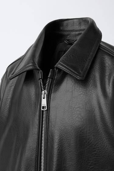 BLOUSON EN MATIÈRE SYNTHÉTIQUE À POCHES - Noir de Zara - Image 4