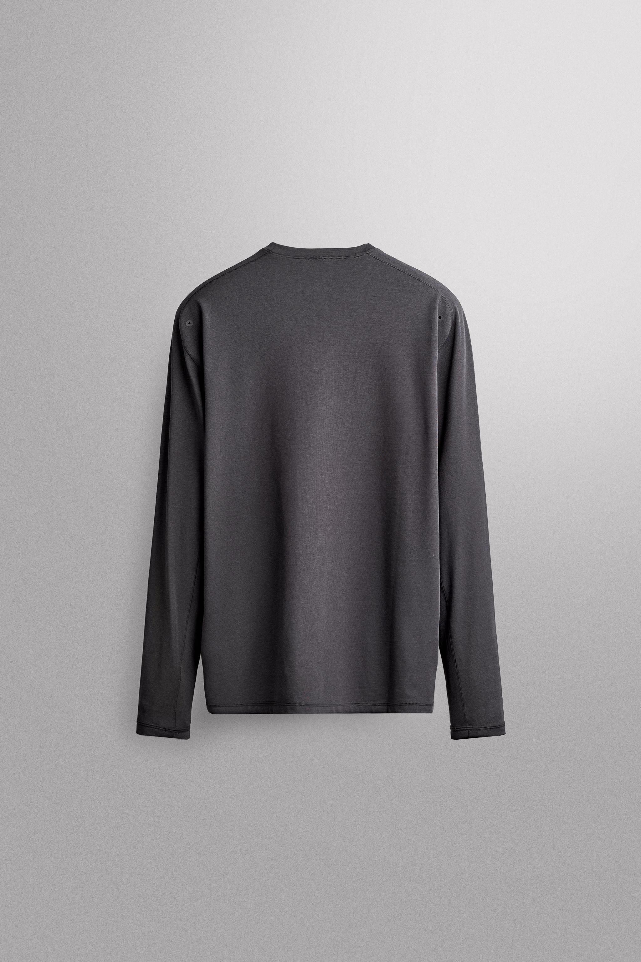 LONG SLEEVE TECHNICAL T-SHIRT
