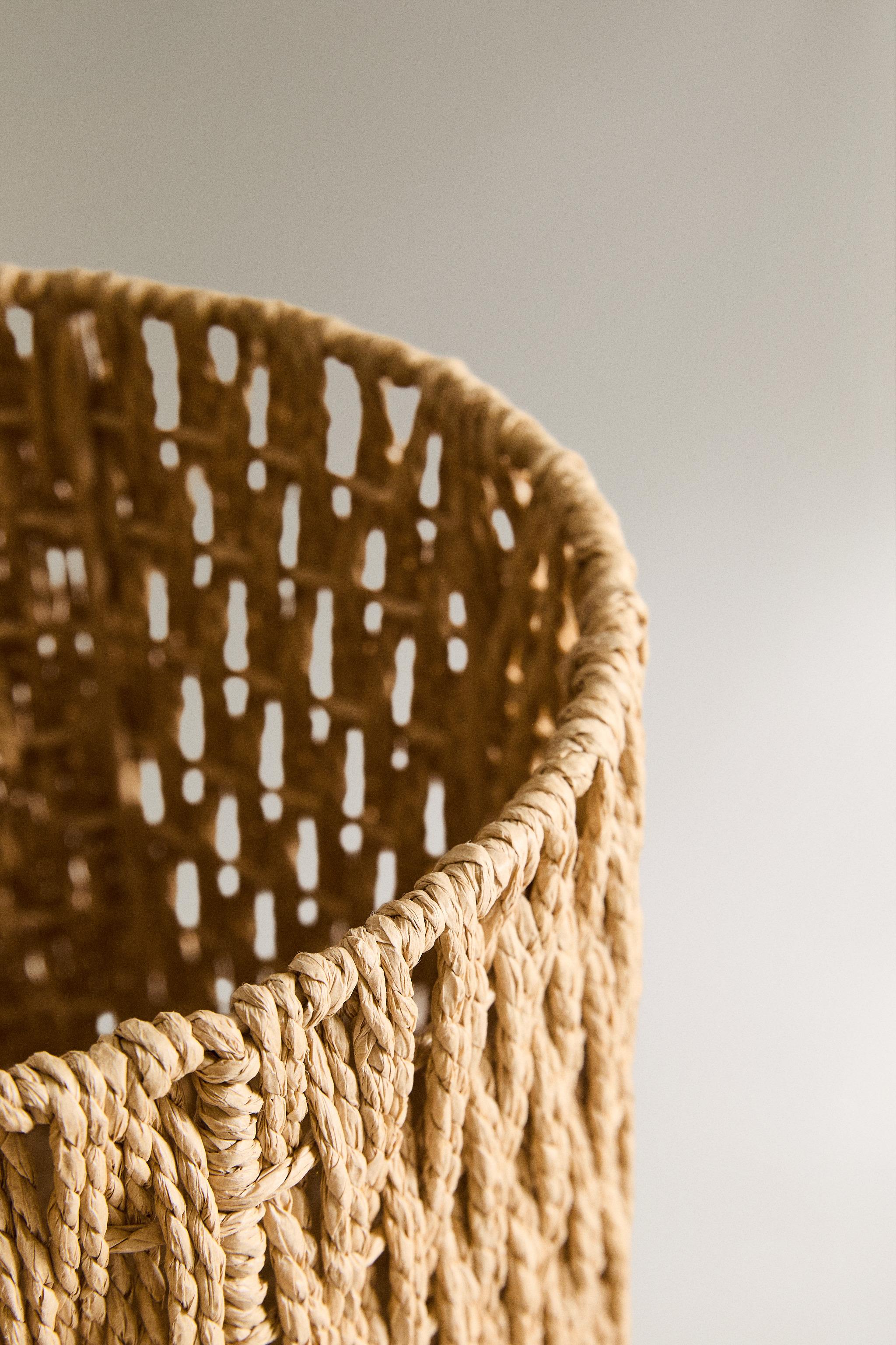 ROUND BASKET WITH LID