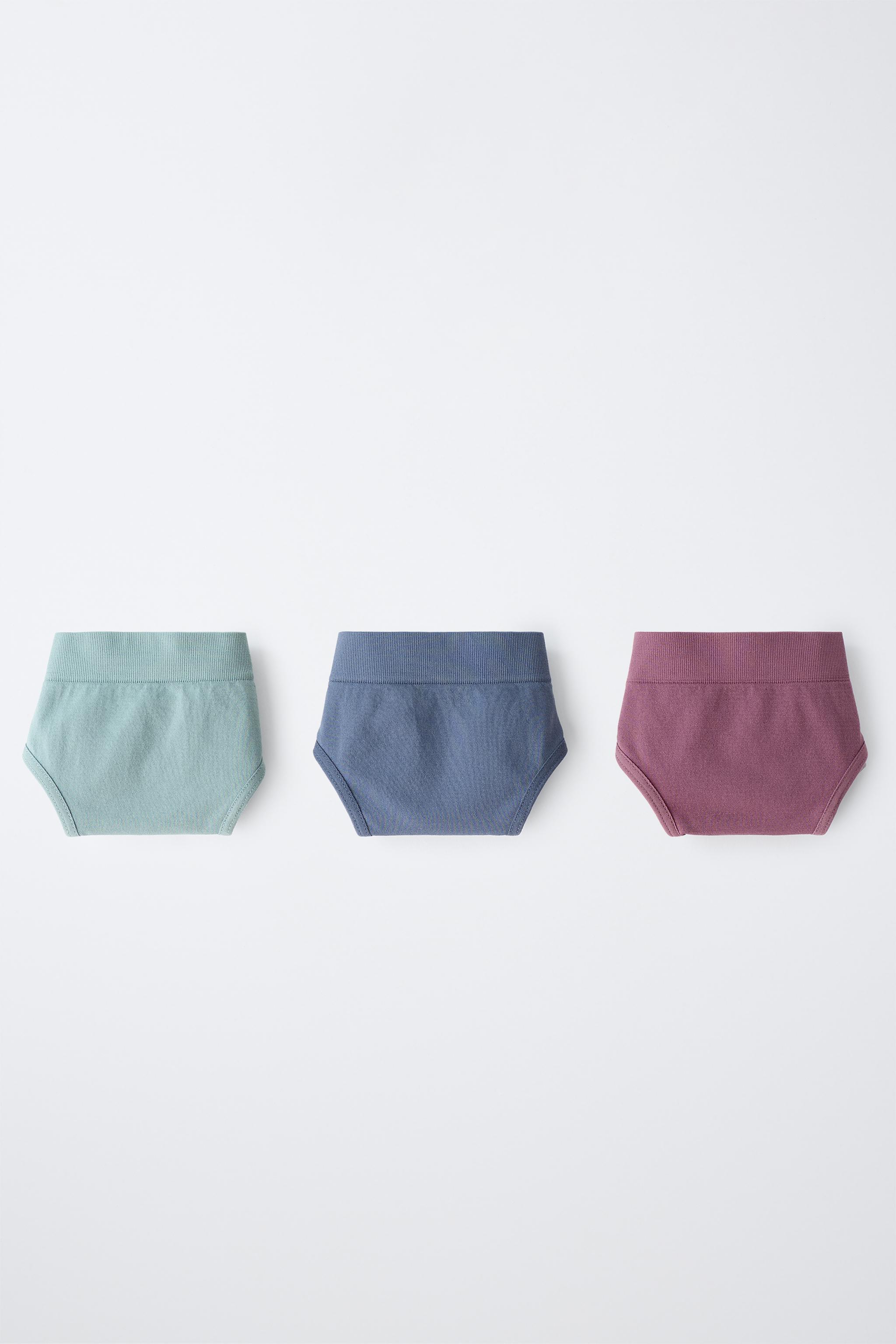 8-14 YEARS / PACK OF THREE SEAMLESS PANTIES
