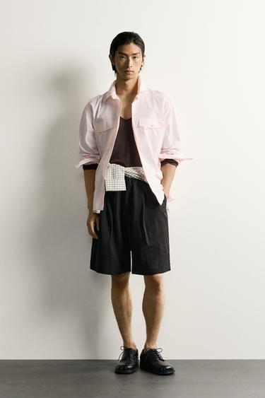 PLEATED FLUID RELAXED FIT BERMUDA SHORTS - Black by Zara