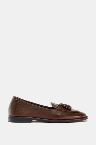 MOKASIN RUMBAI KULIT - Cokelat dari Zara