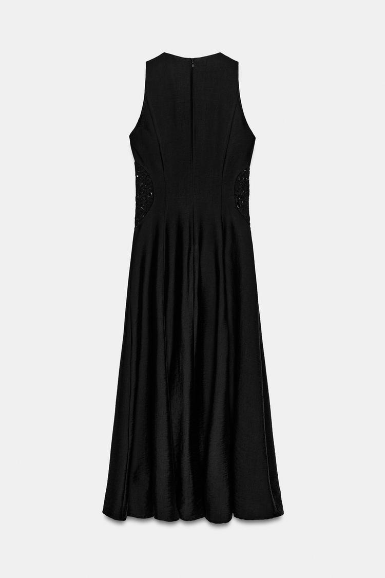 Vestido midi con cintura contrastante 3