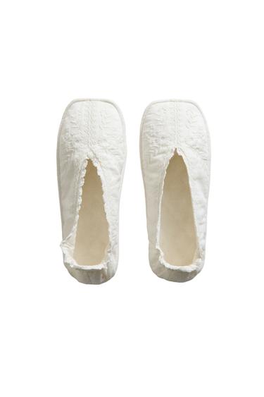 FOLDABLE LACE TRAINERS - Ivory by Zara