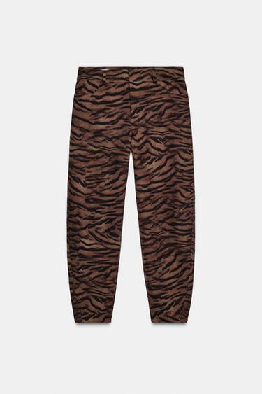 PANTALON BARREL IMPRIMÉ ANIMAL - Noir / Marron de Zara - Image 2