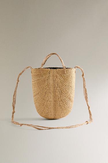 MINI WOVEN TOTE BAG WITH KNOTS - Light beige by Zara - Image 0