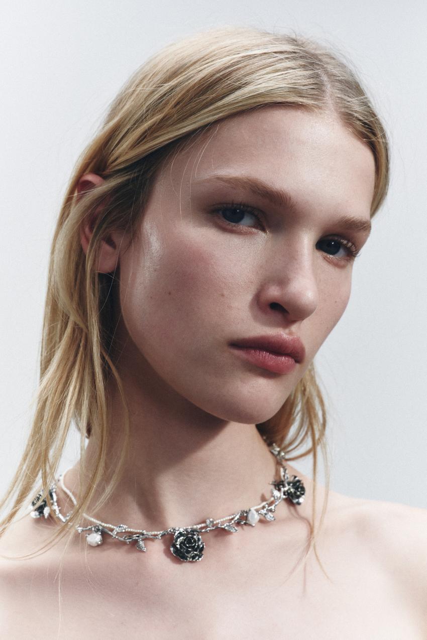 TWO PACK OF FLOWER AND PEARL NECKLACES - Silver | ZARA United States