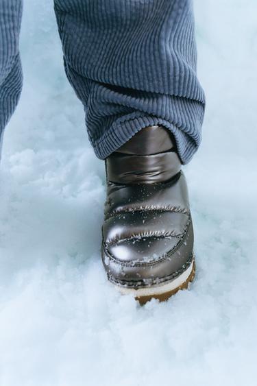 METALLIC WATER-REPELLENT ANKLE BOOTS - Silver by Zara