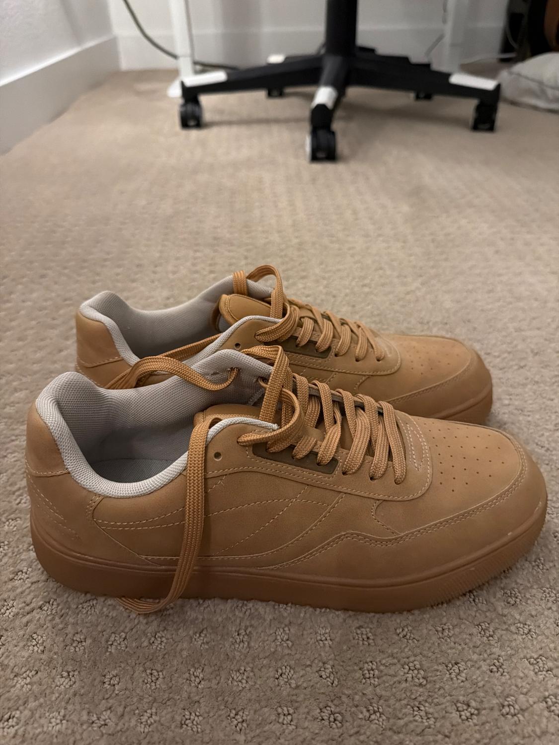 MONOCHROME SNEAKERS - Image 3