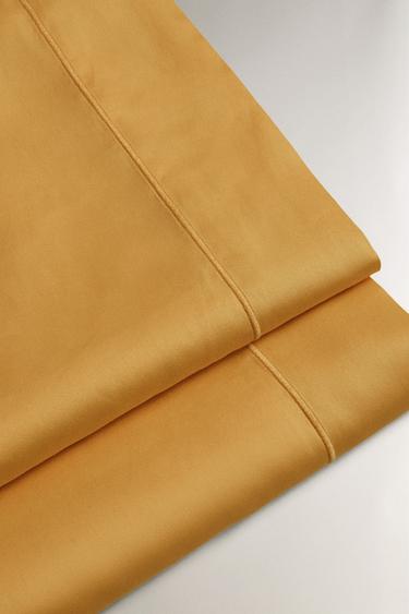 SATEEN FLAT SHEET WITH TRIM (300 THREAD COUNT) - Mustard by Zara - Image 4