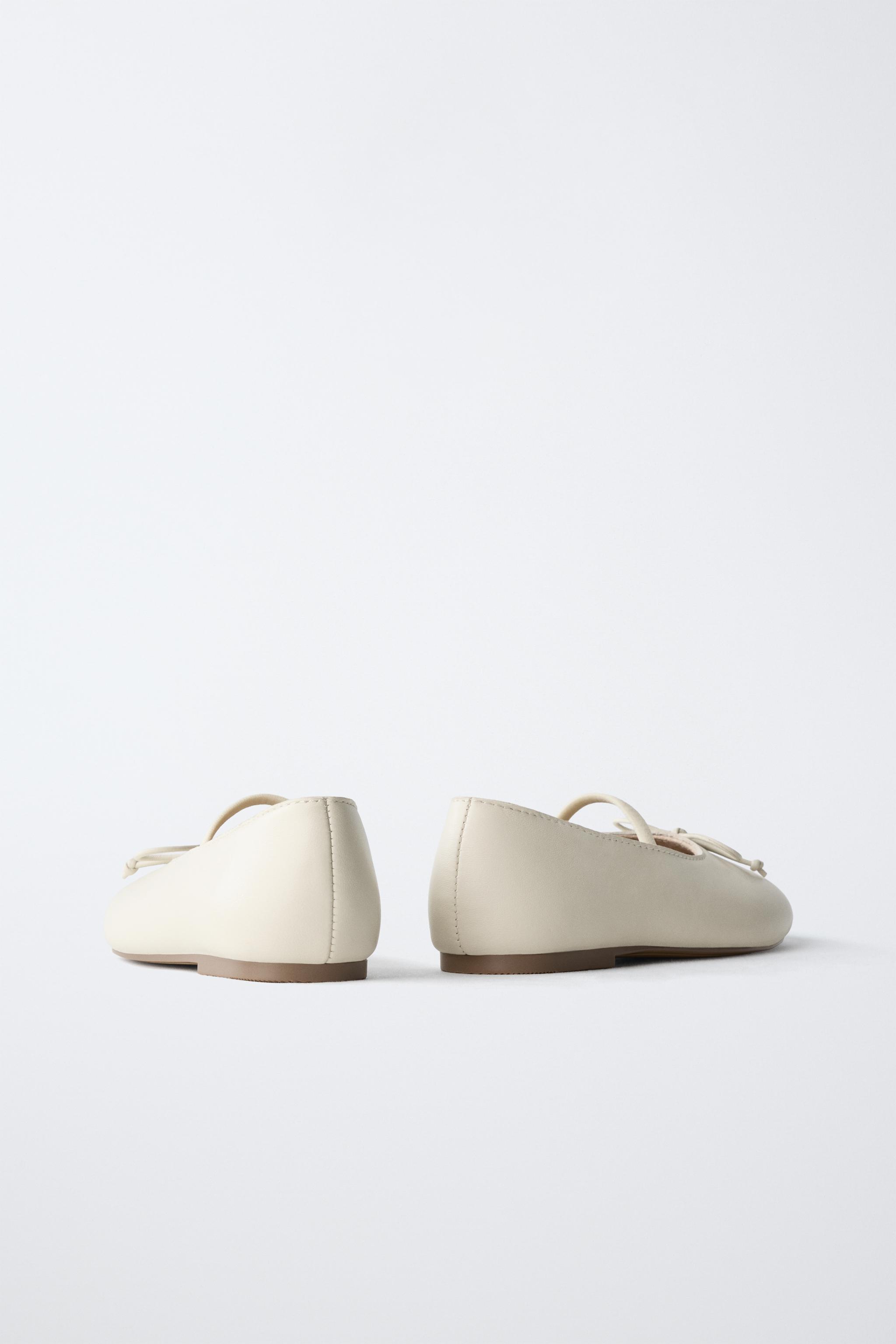 BALLERINES EN CUIR À NŒUD