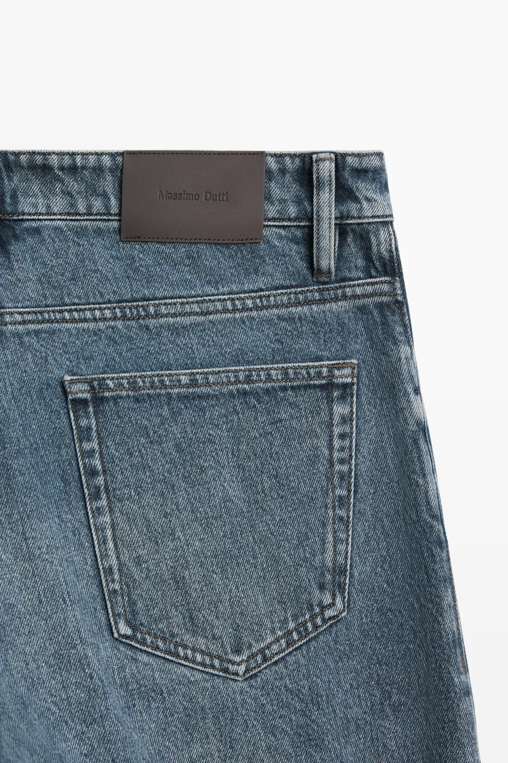 Barrel fit jeans