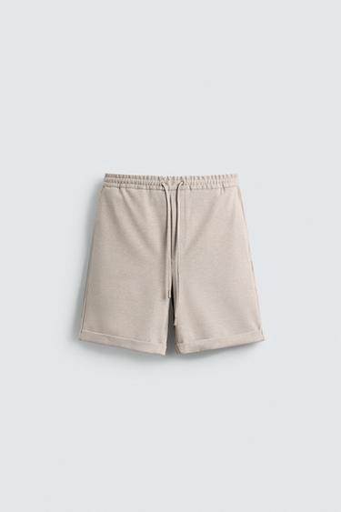 BERMUDA REGULAR FIT CONFORT - Tostado claro de Zara