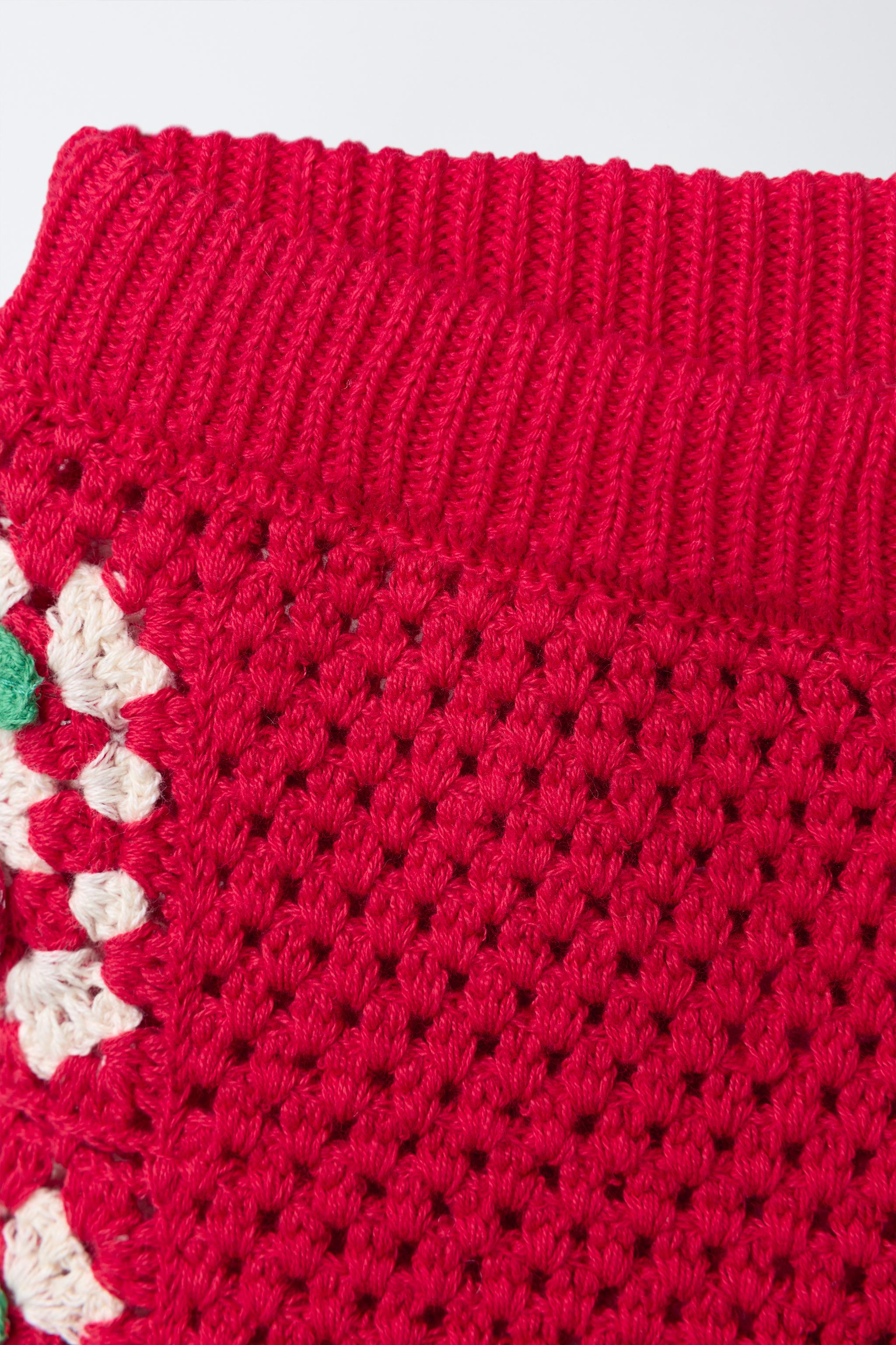 CHERRY CROCHET KNIT SHORTS