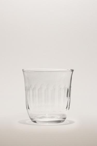 GOBELET EN VERRE TAILLÉ - Transparent de Zara
