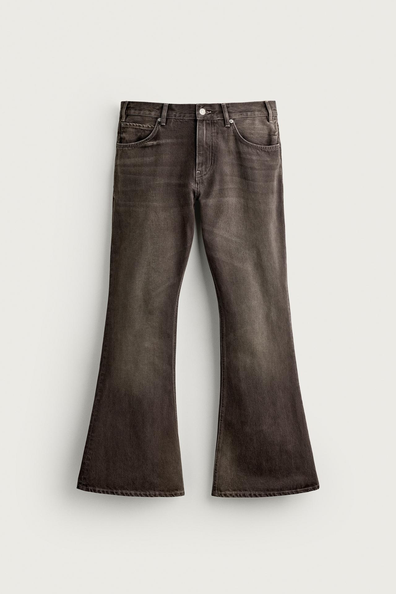 FLARE FIT JEANS — Brown