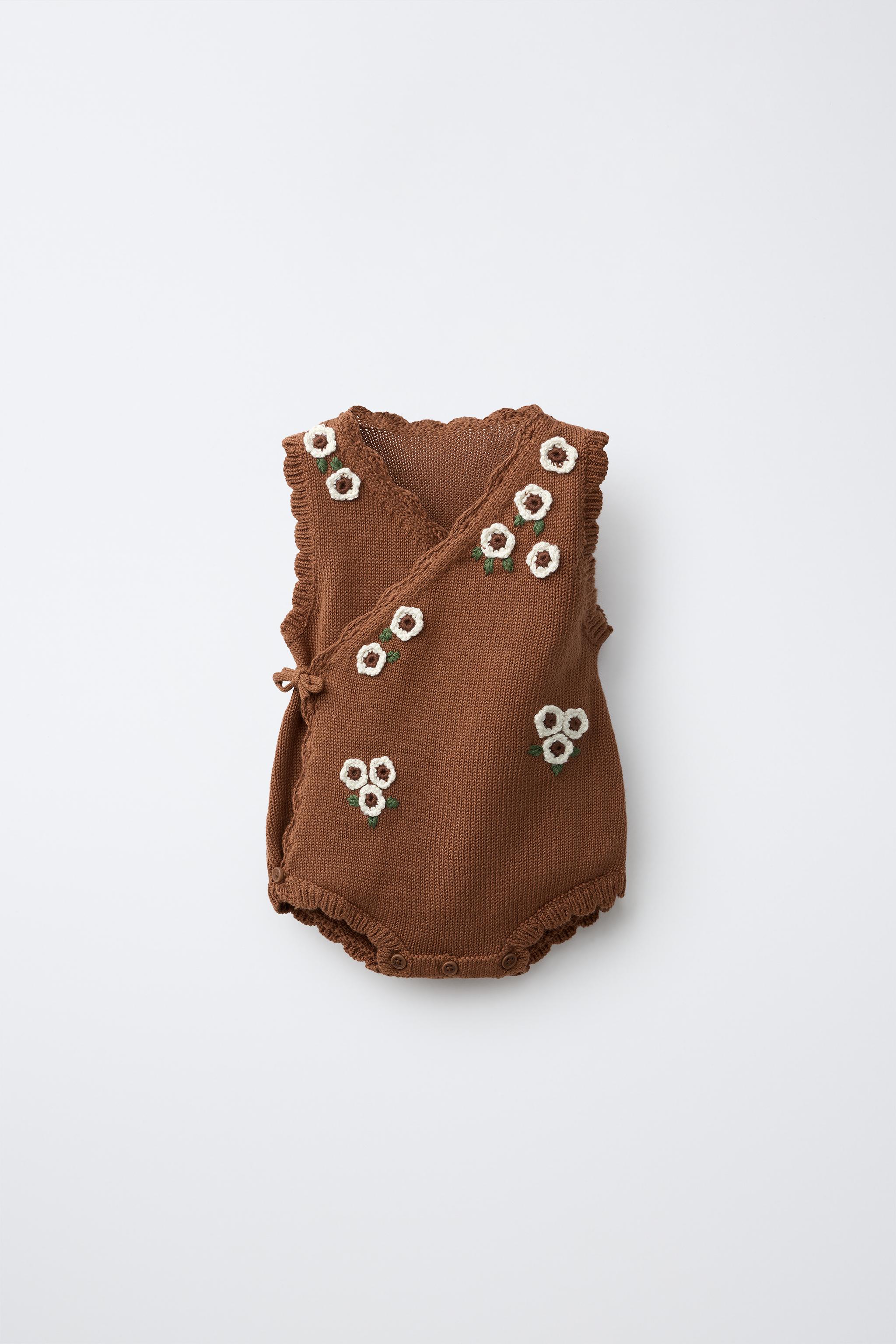 CROCHETED FLOWER KNIT KIMONO — Caramel
