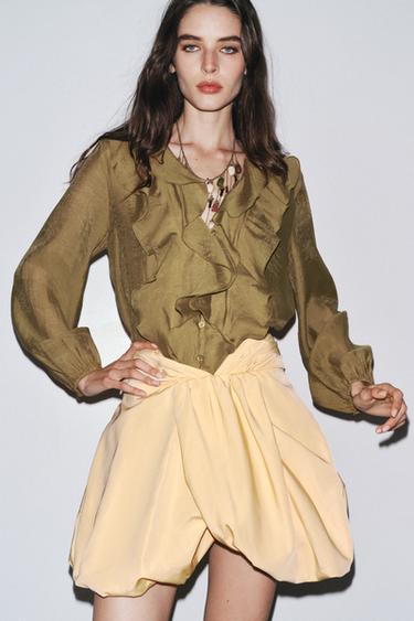 CAMISA COM FOLHOS ZW COLLECTION - Mostarda da Zara