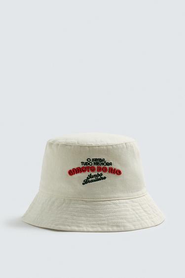 Zara CONTRAST EMBROIDERY BUCKET HAT - Ecru