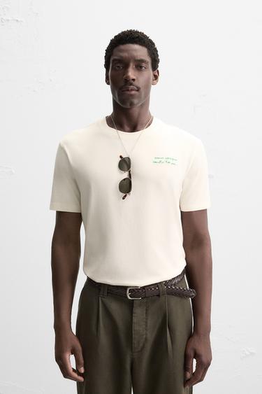 PLAYERA ESTAMPADO COMBINADO - Blanco roto de Zara