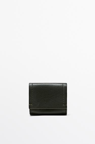 Nappa leather AirPods case — Bottle green 1