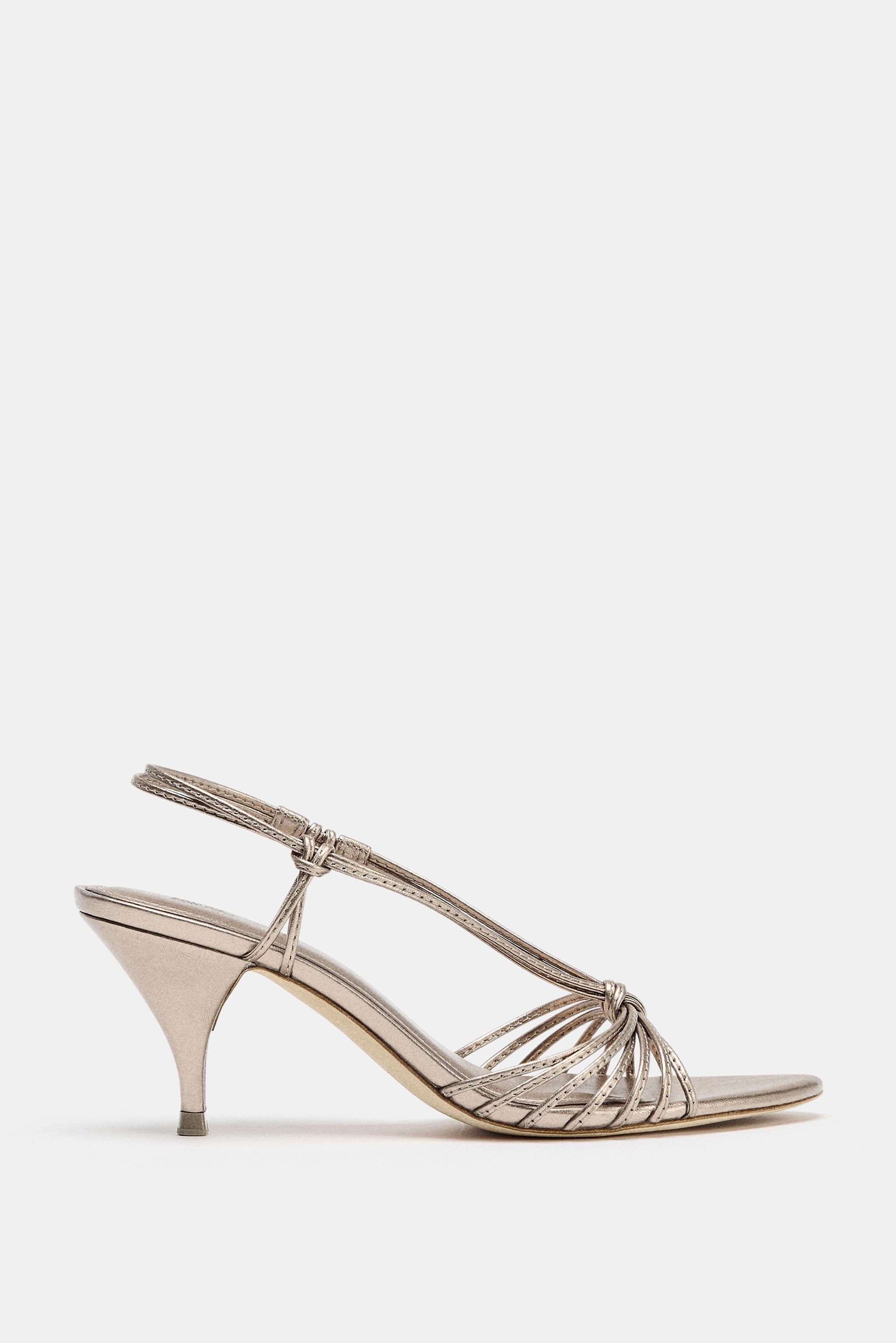 KNOT STRAP LEATHER SANDALS