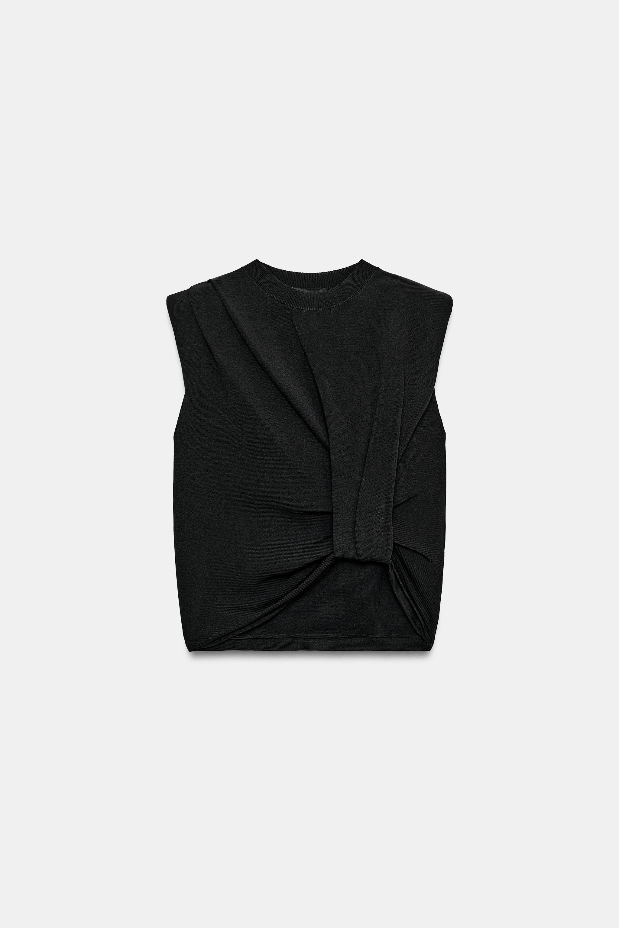 SHOULDER PAD KNIT TOP