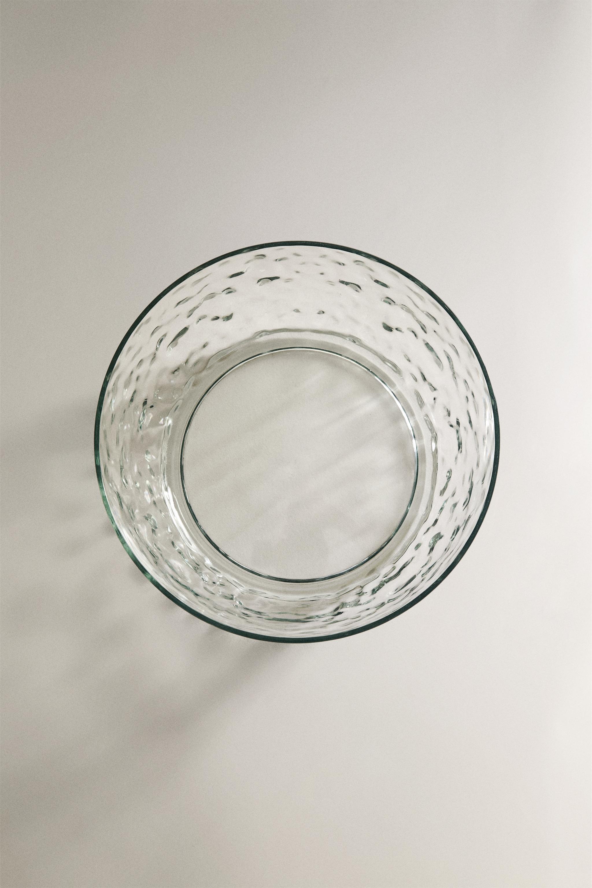 TEXTURED ACRYLIC BOWL