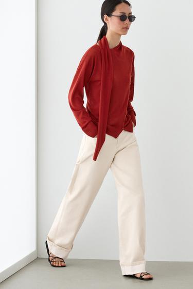 Cardigan à détail boutonnage avec écharpe - Rouge de Zara