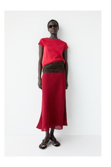 Zara LOOK - Intense red