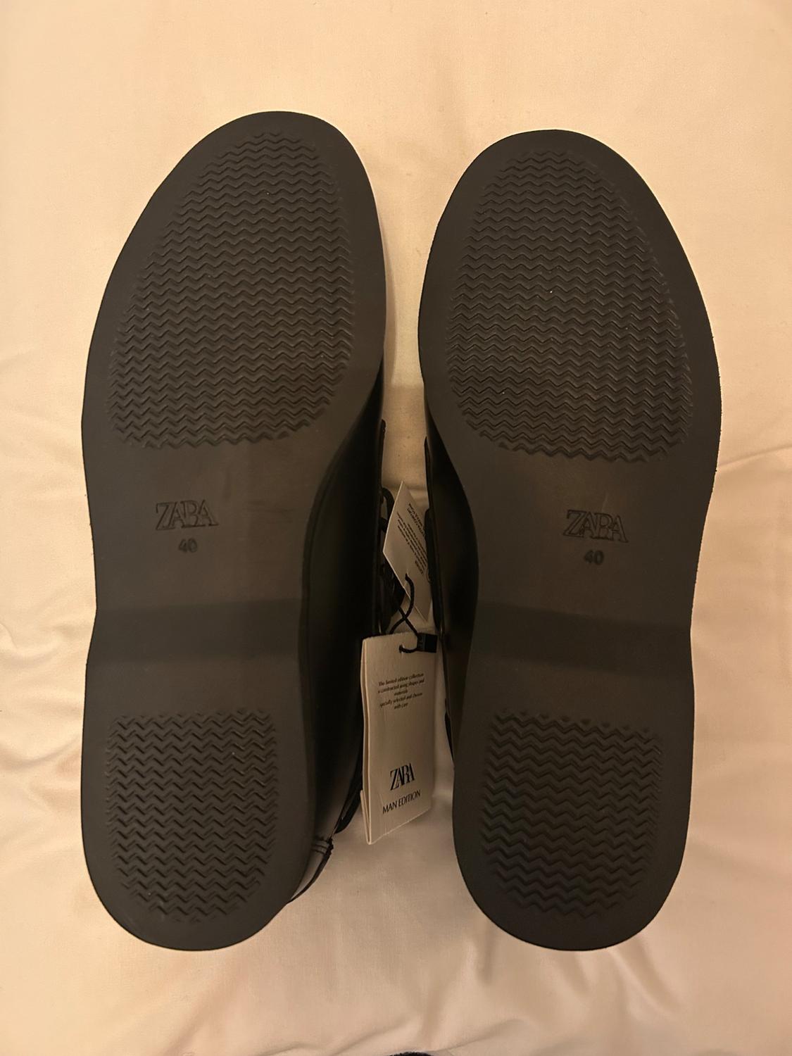 LIMITED EDITION LEATHER DECK SHOES - Image 4