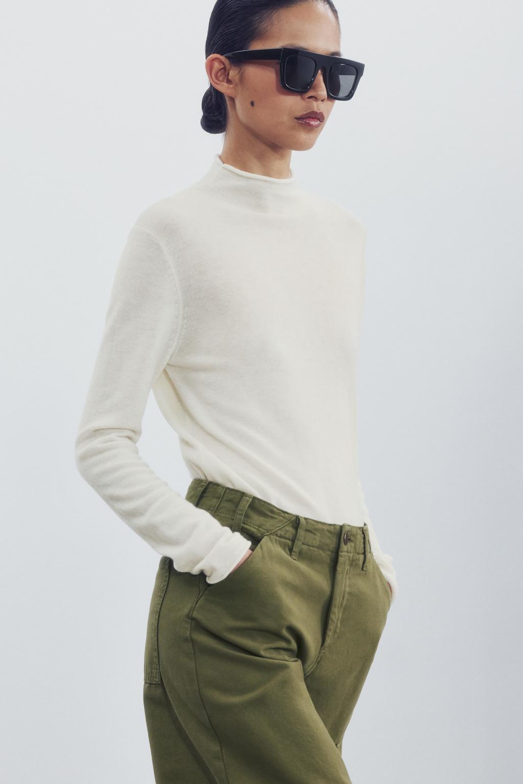 EXTRA-SOFT 100% WOOL HIGH NECK JUMPER