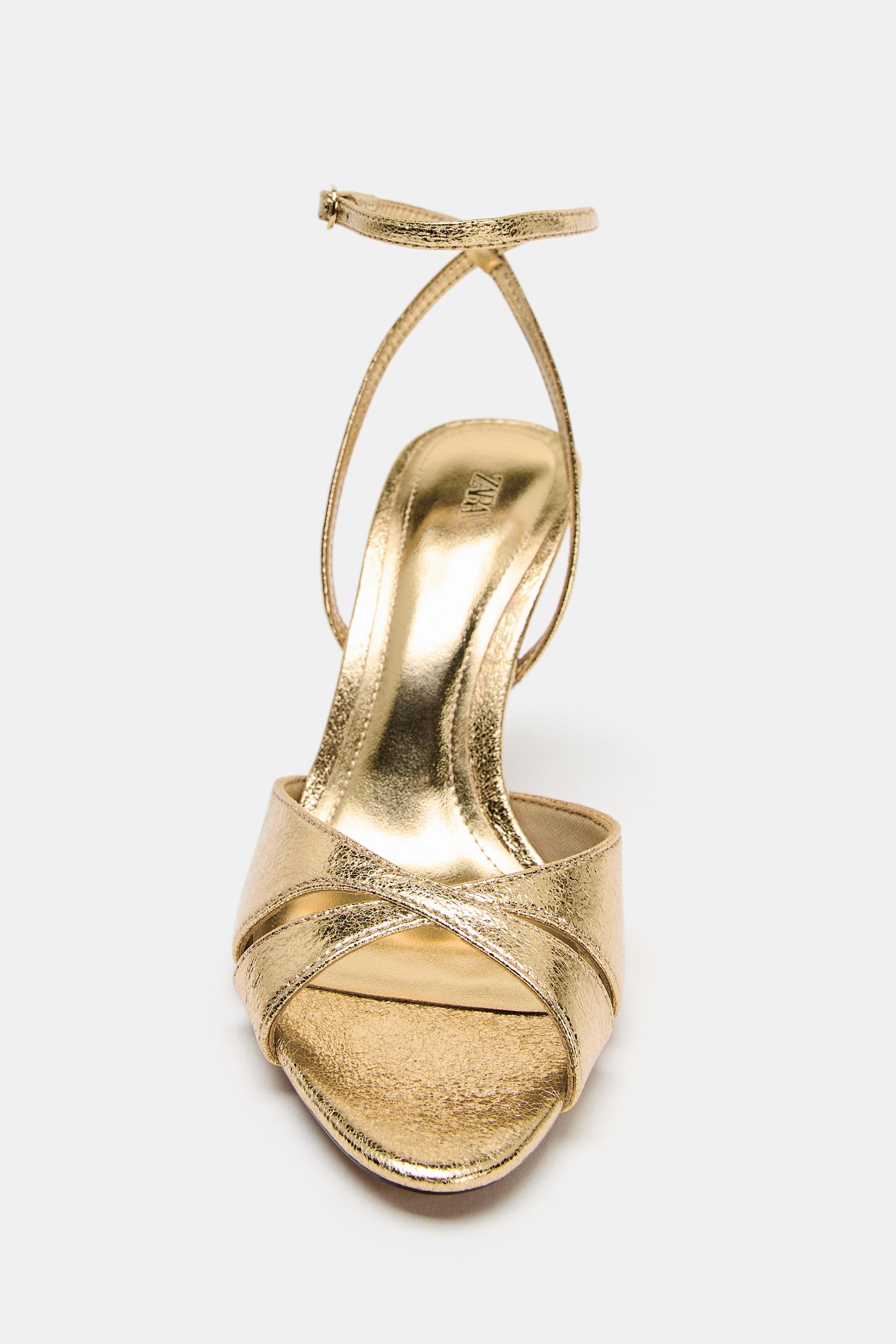 METALLIC EFFECT HEELED SANDALS