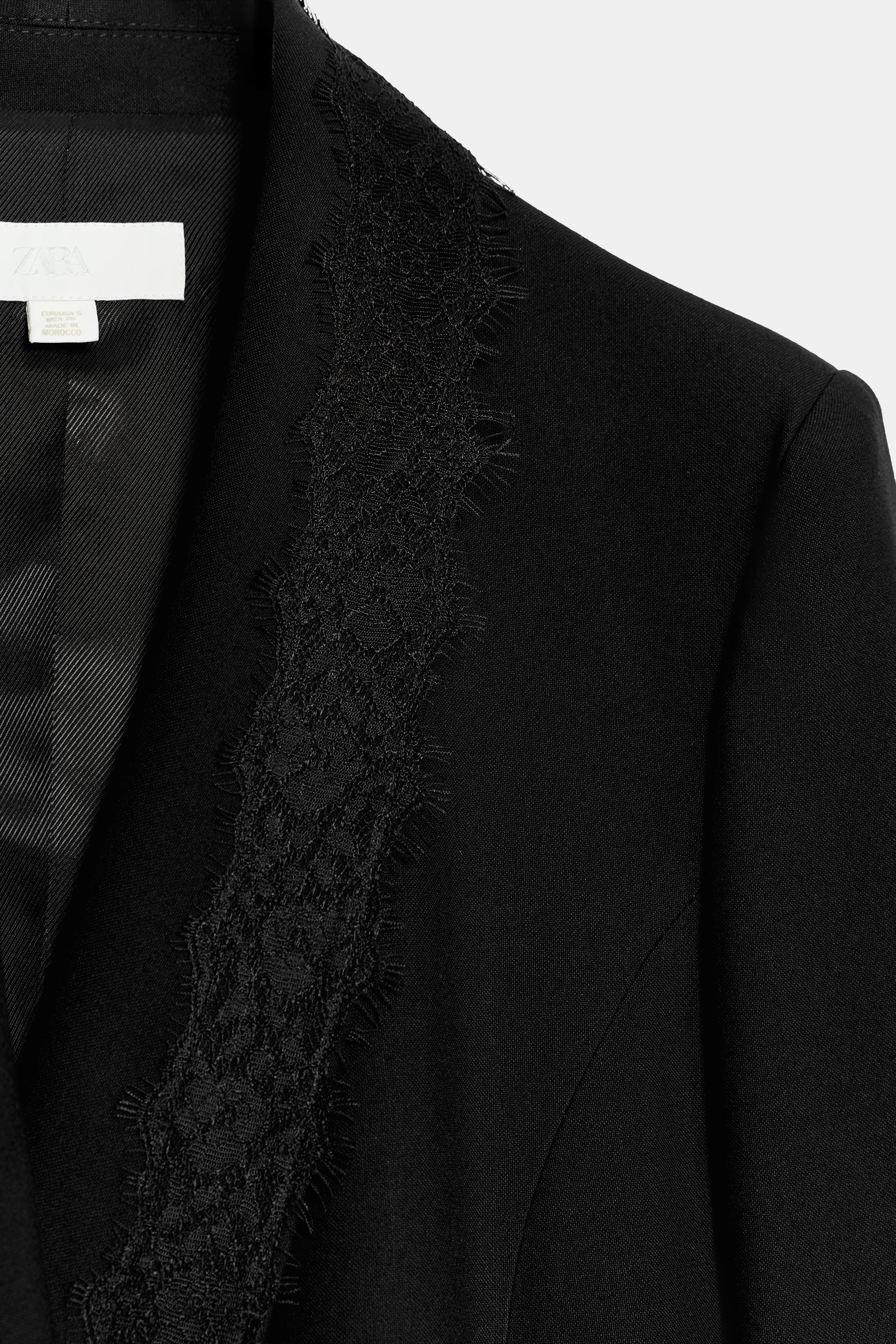 VESTE CROISÉE EN DENTELLE