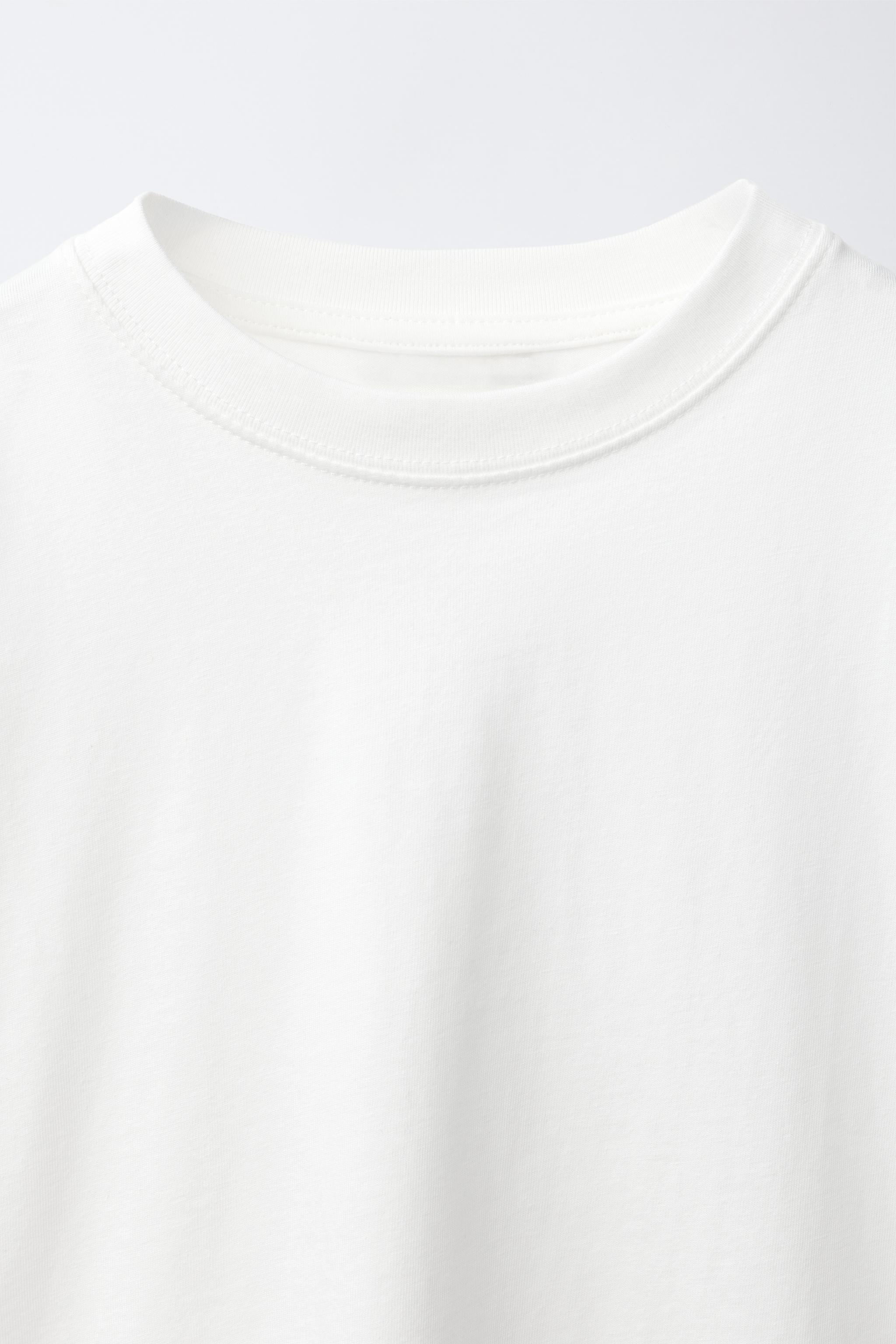 LOT DE TROIS T-SHIRTS UNIS