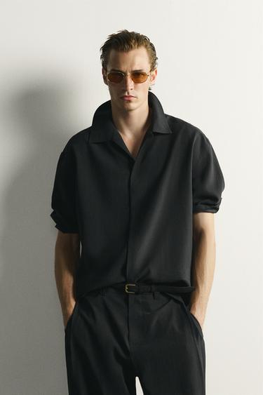 CAMISA FLUIDA RELAXED FIT - Negre de Zara