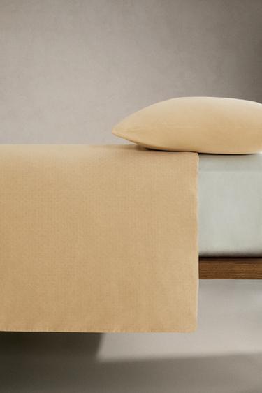 HOUSSE DE COUETTE COTON PLUMETIS - Beige clair de Zara - Image 2