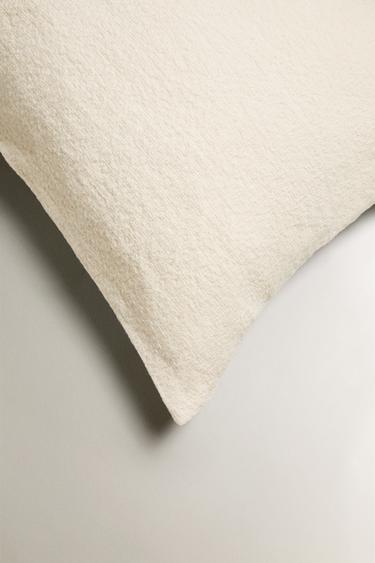 TEXTURED JACQUARD CUSHION - Ecru by Zara - Image 1