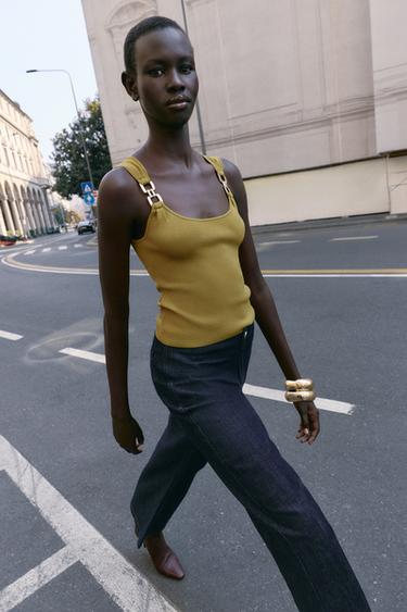 TOP DE TRICÔ COM DETALHE METÁLICO - Verde-médio da Zara