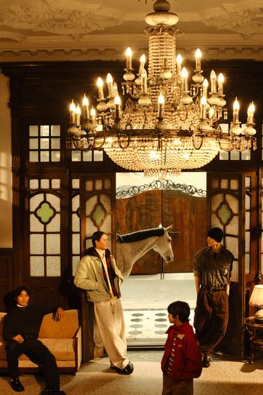 LOOK - Earth by Zara