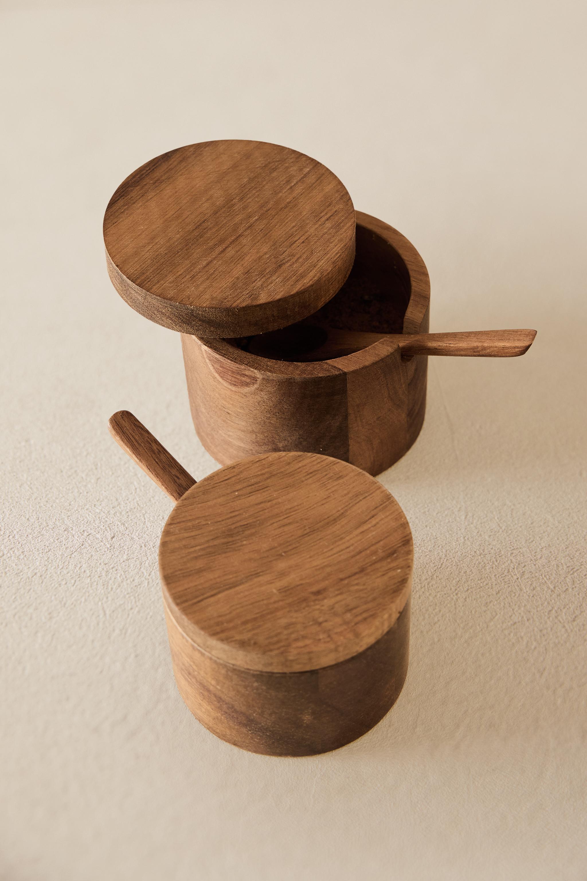 WOODEN SUGAR BOWL WITH SPOON