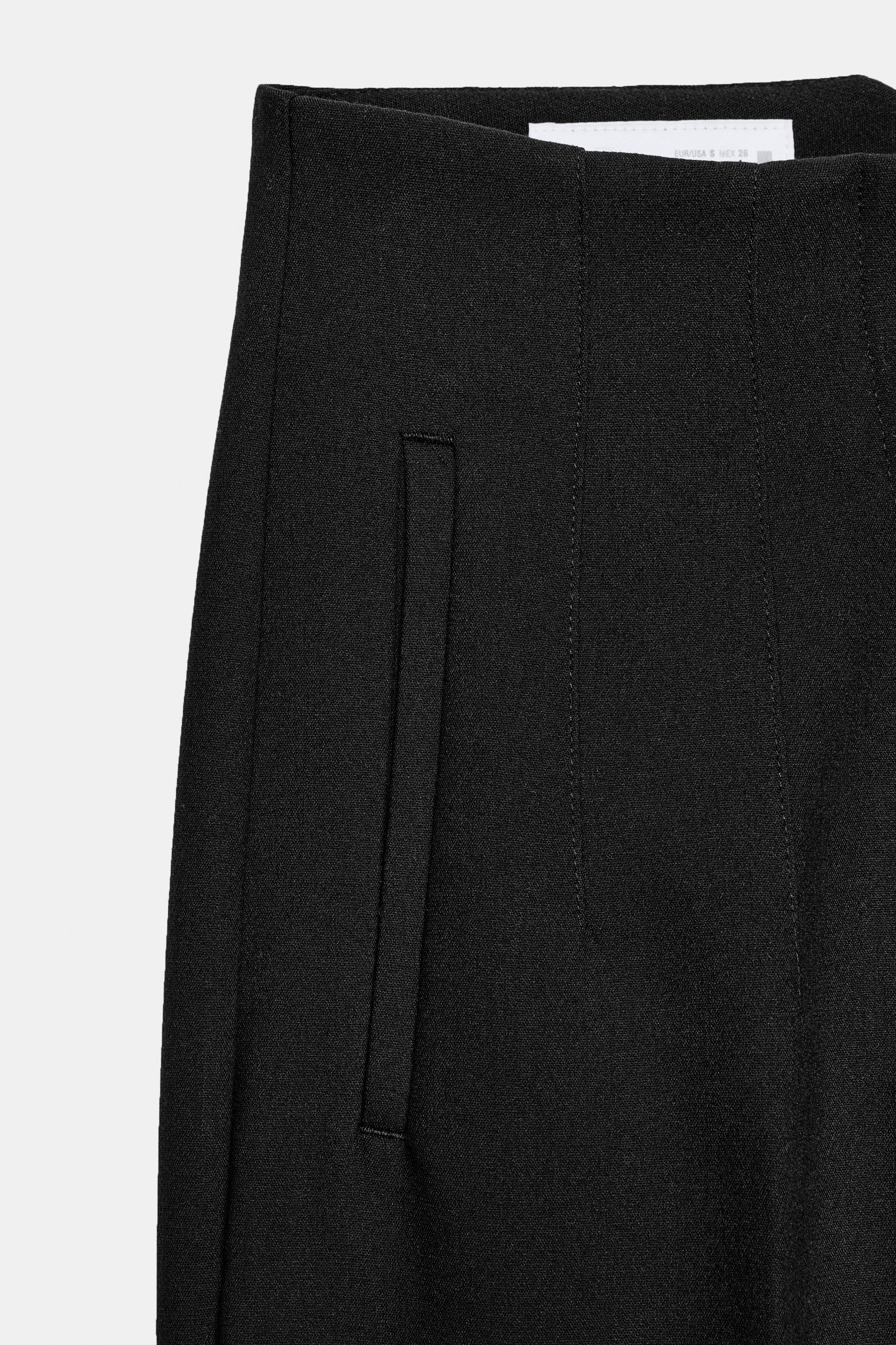 HIGH-WAISTED PANTS