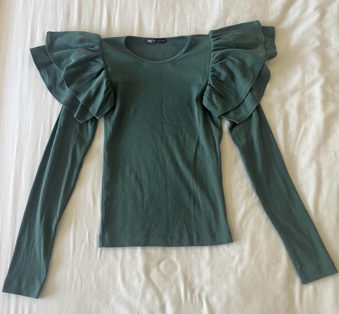 RIBBED T-SHIRT WITH RUFFLES - Image 3