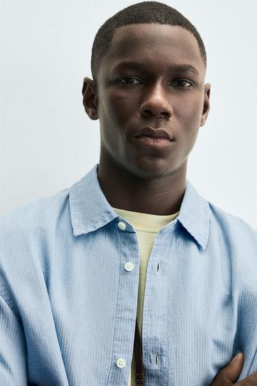 CHEMISE EN DENIM LÉGER - Bleu ciel de Zara - Image 4