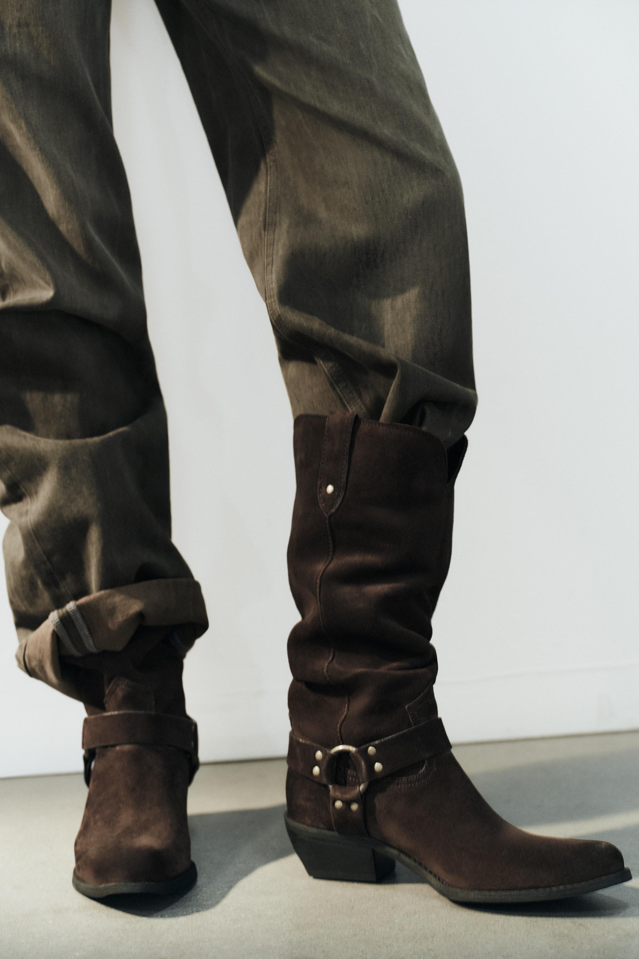 SUEDE BOOTS — Brown