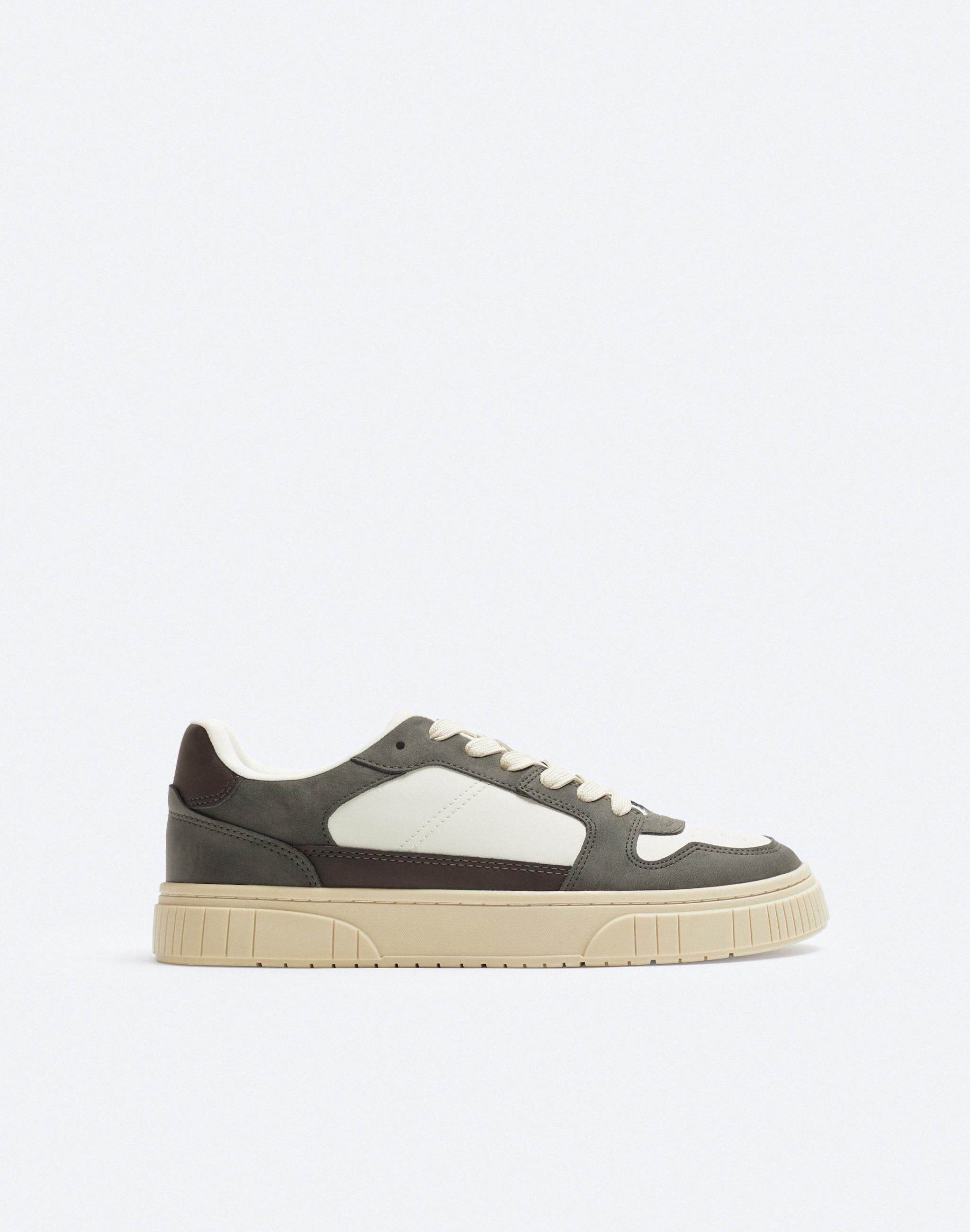 Zapatos blancos zara discount hombre