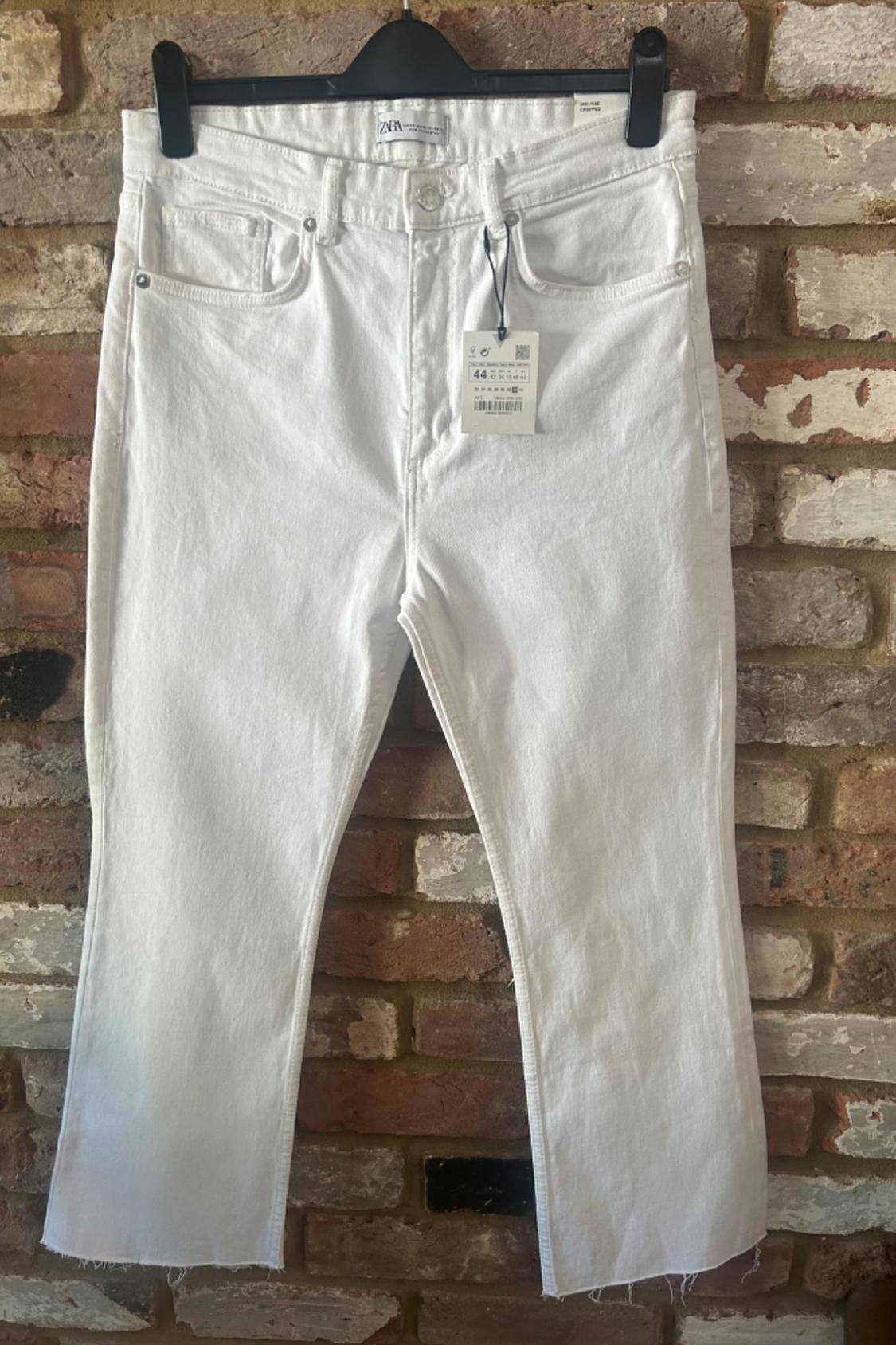 CROPPED FLARE MID-RISE JEANS - Image 4