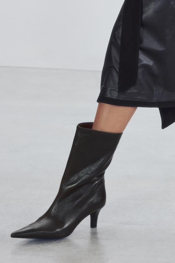 BOTTINES À talons EN CUIR - Marron de Zara - Image 3